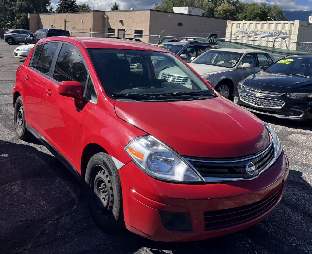 2012 Nissan Versa Image 3