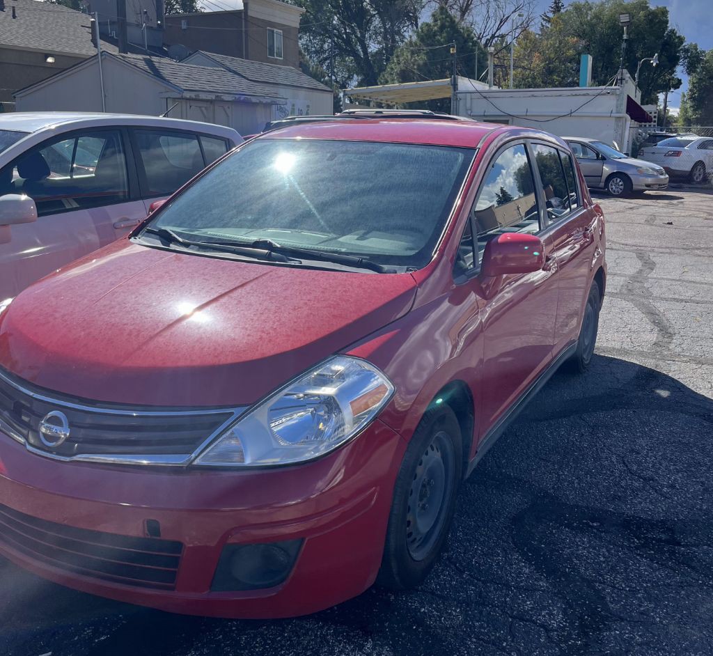 2012 Nissan Versa Image 4