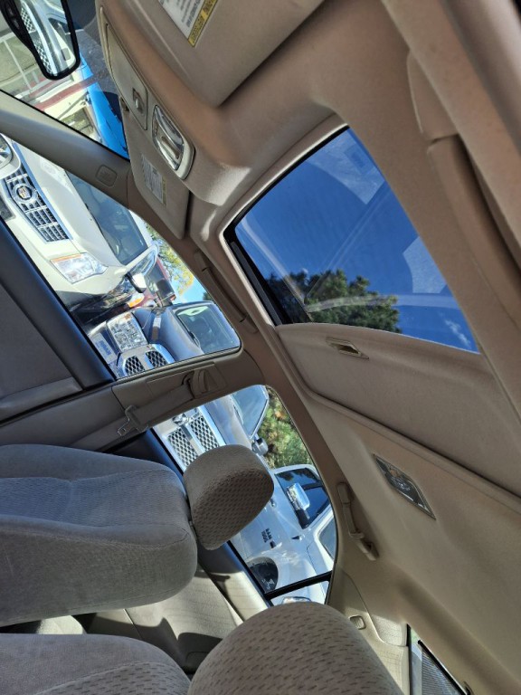 2004 Toyota Camry Image 11