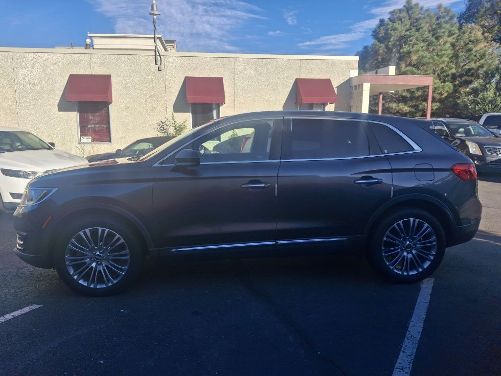 2017 Lincoln MKX Image 3