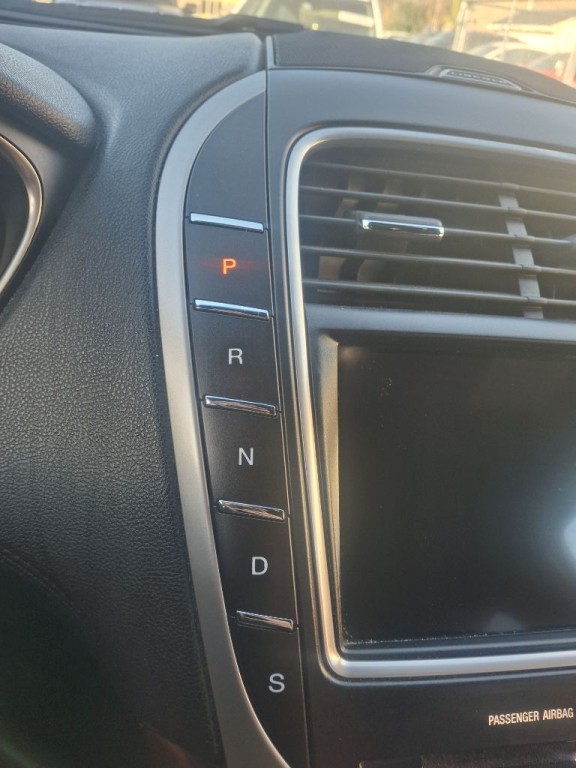 2017 Lincoln MKX Image 19