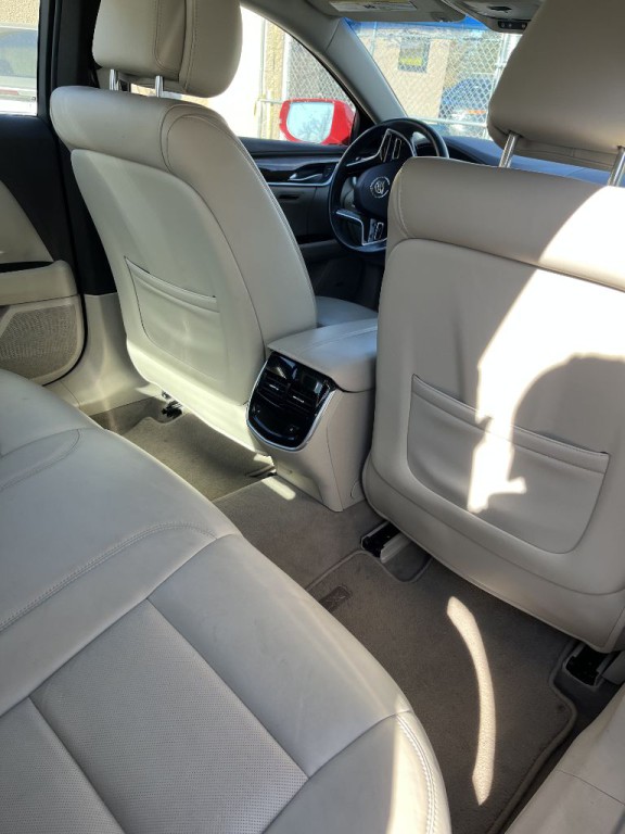 2014 Cadillac XTS Image 10