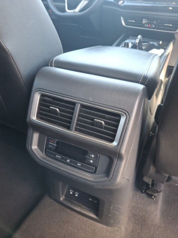 2024 Volkswagen Atlas Image 22