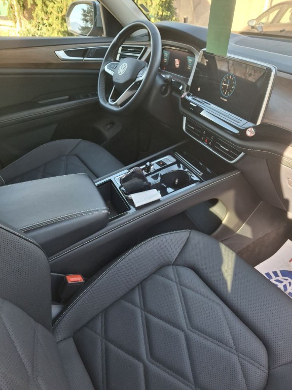 2024 Volkswagen Atlas Image 23