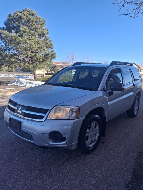 2007 Mitsubishi Endeavor Image 1