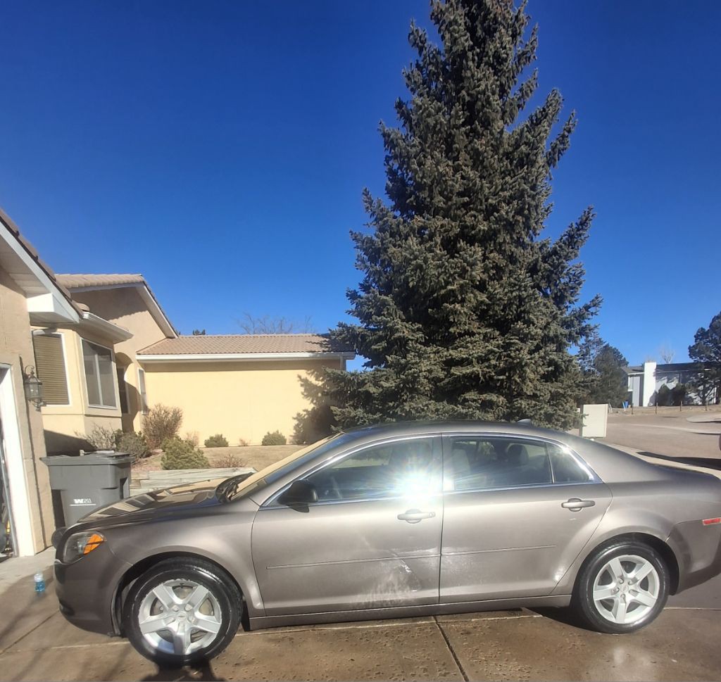 2012 Chevrolet Malibu Image 5