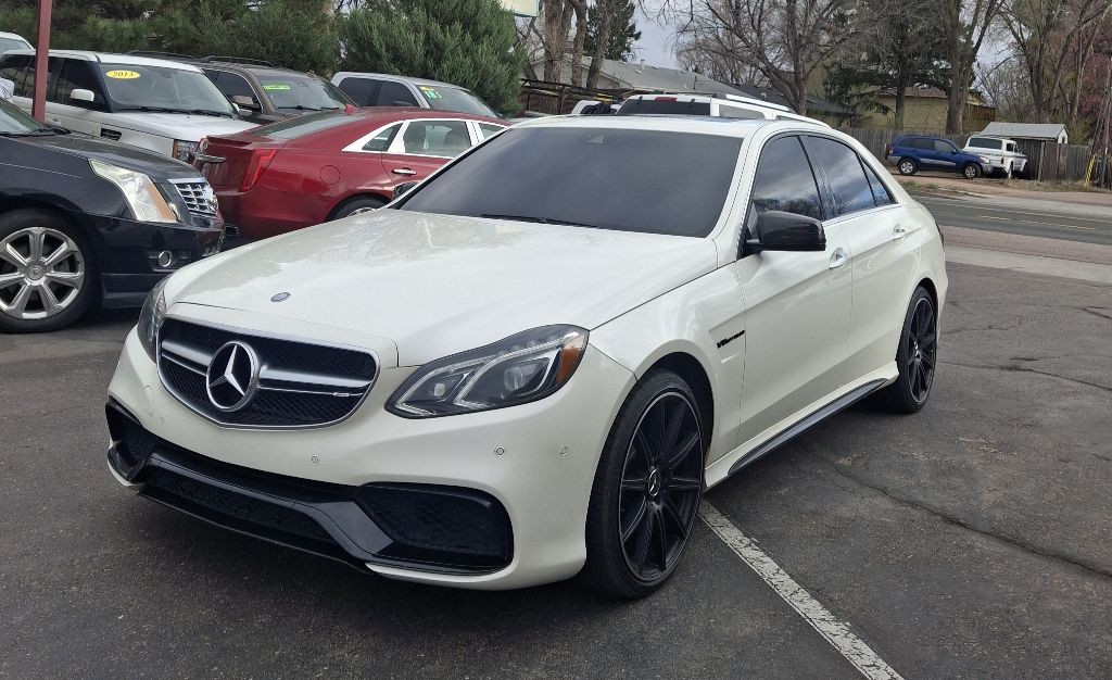 2014 Mercedes-Benz E-Class Image 1