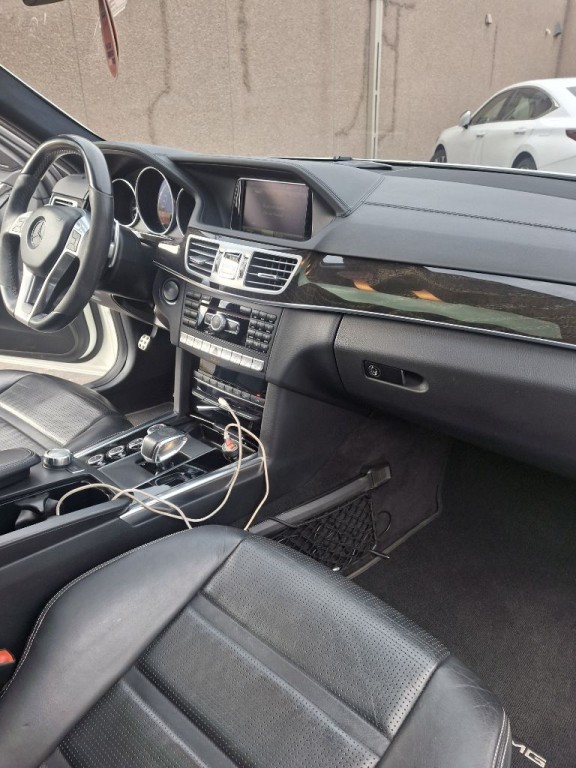 2014 Mercedes-Benz E-Class Image 13