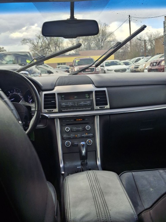 2011 Lincoln MKZ Image 8