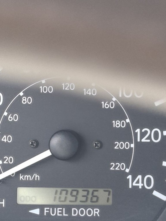 2000 Toyota Camry Image 3