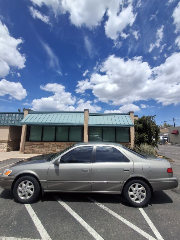 2000 Toyota Camry Image 7