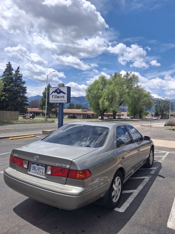 2000 Toyota Camry Image 13