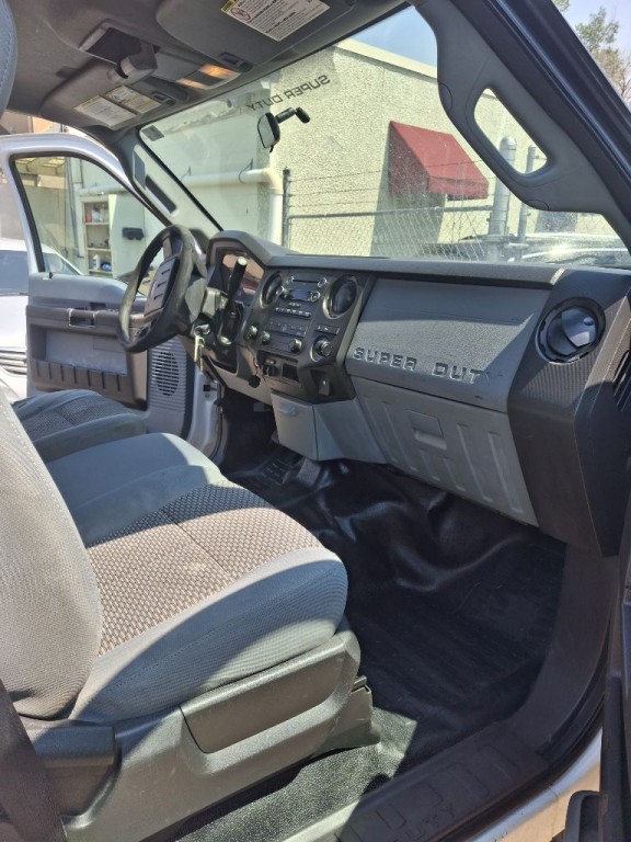2016 Ford F-250 Image 6