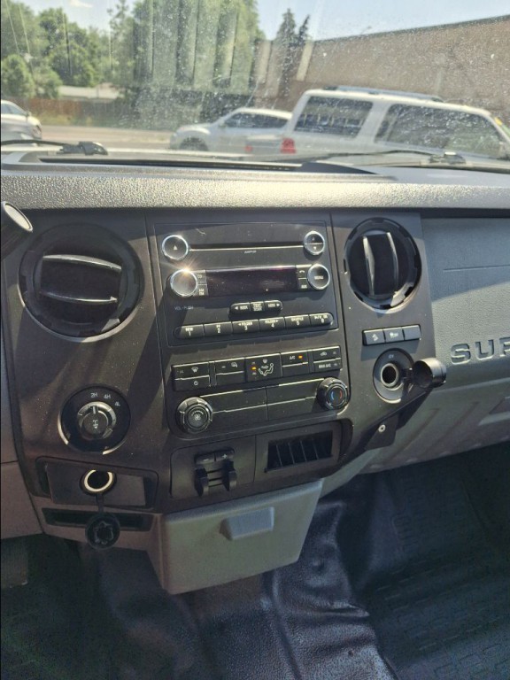 2016 Ford F-250 Image 13