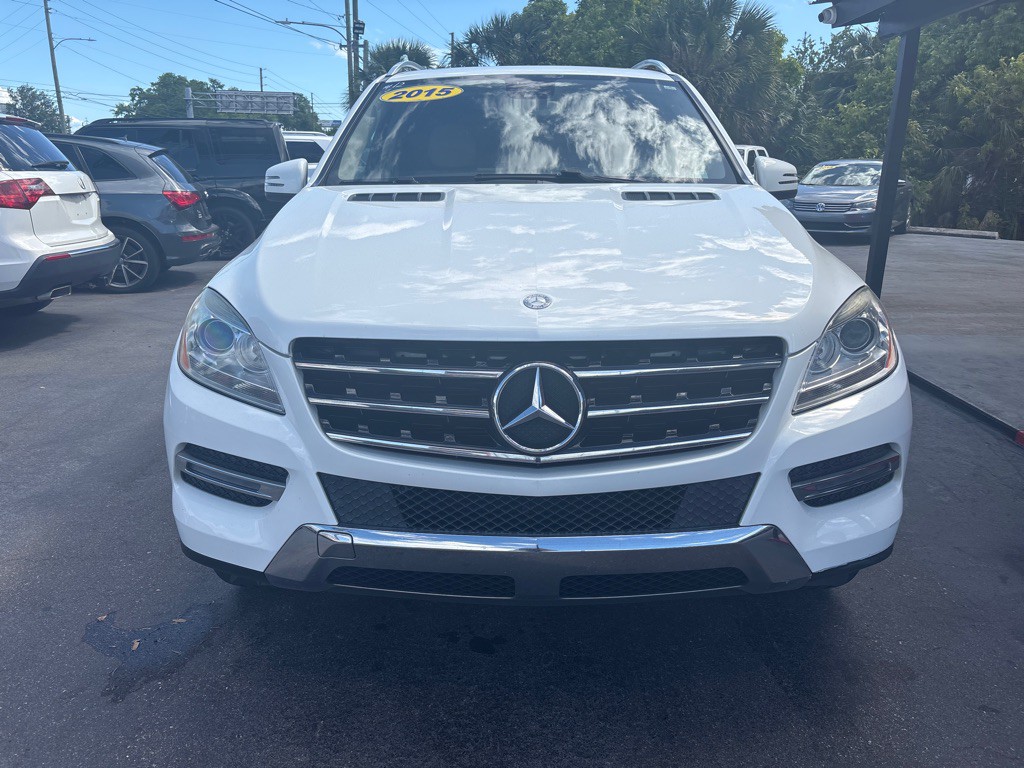 2015 Mercedes-Benz M-Class Image 2