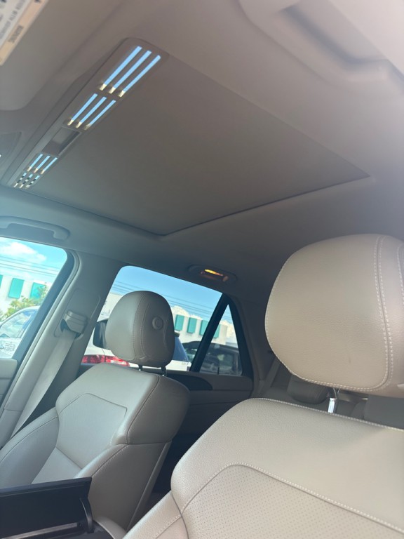 2015 Mercedes-Benz M-Class Image 11