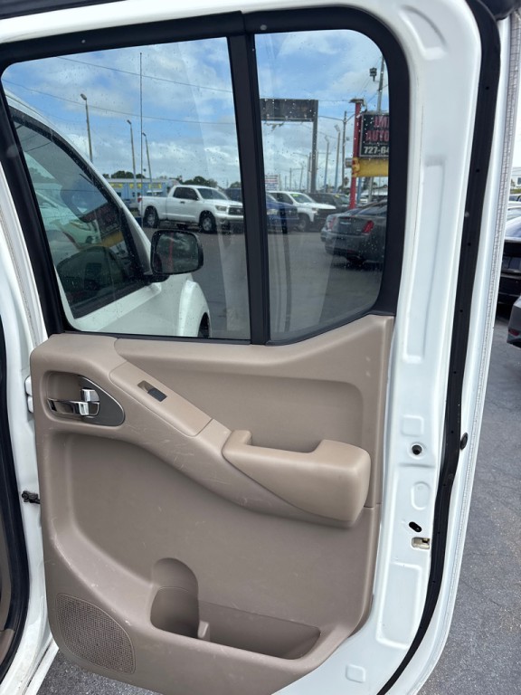 2008 Nissan Frontier Image 15