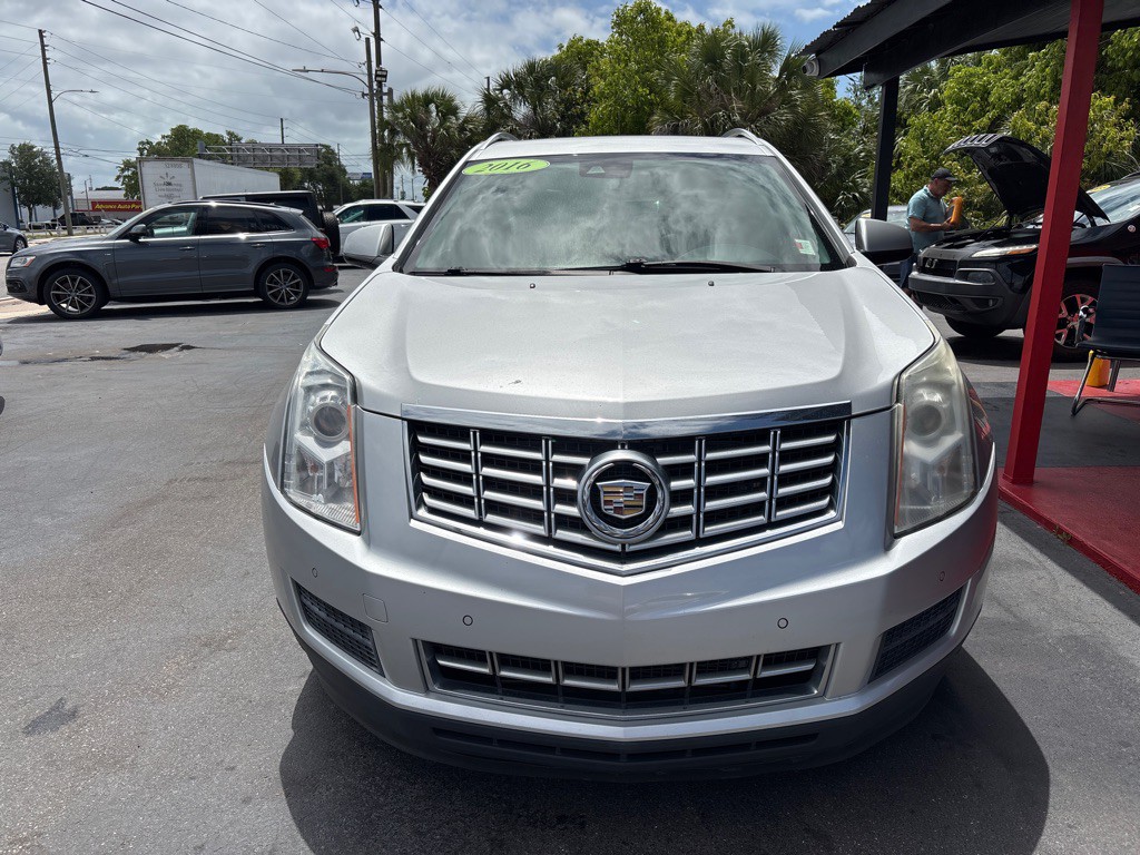 2016 Cadillac SRX Image 2