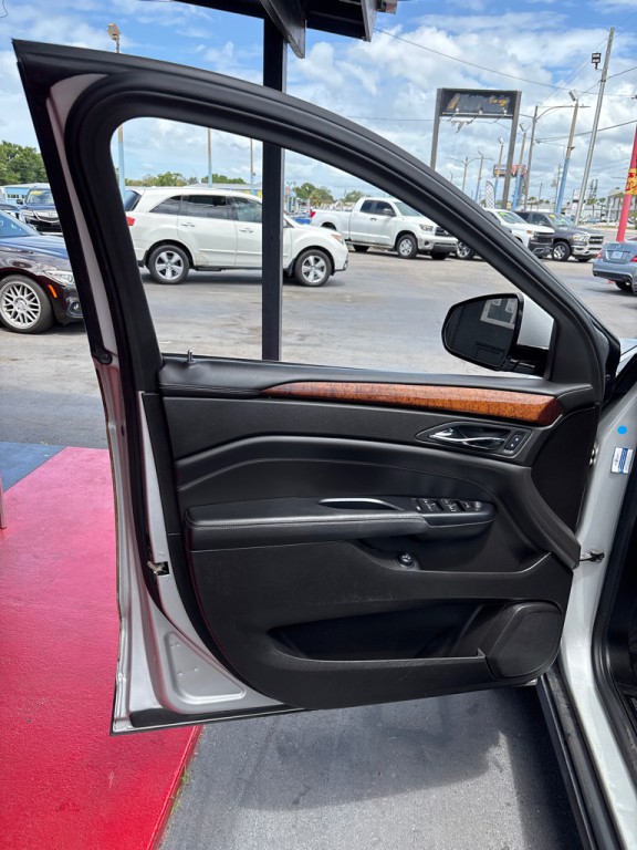 2016 Cadillac SRX Image 10