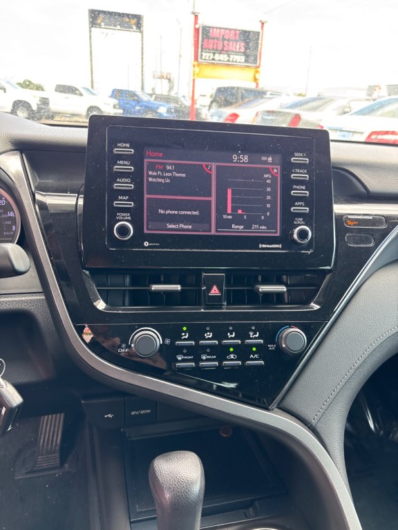 2021 Toyota Camry Image 19