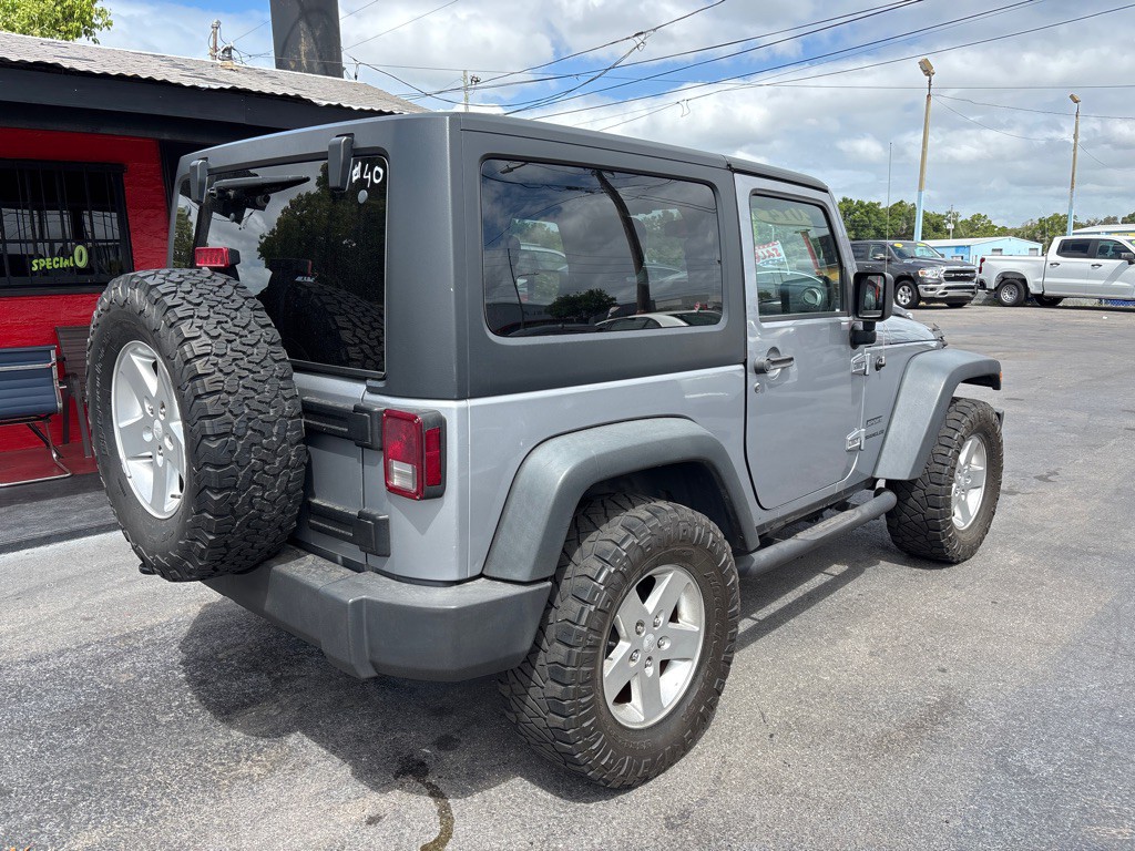 2014 Jeep Wrangler Image 7