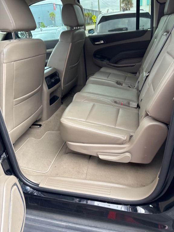 2019 Chevrolet Suburban Image 11