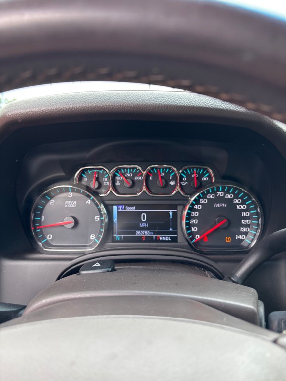 2019 Chevrolet Suburban Image 18