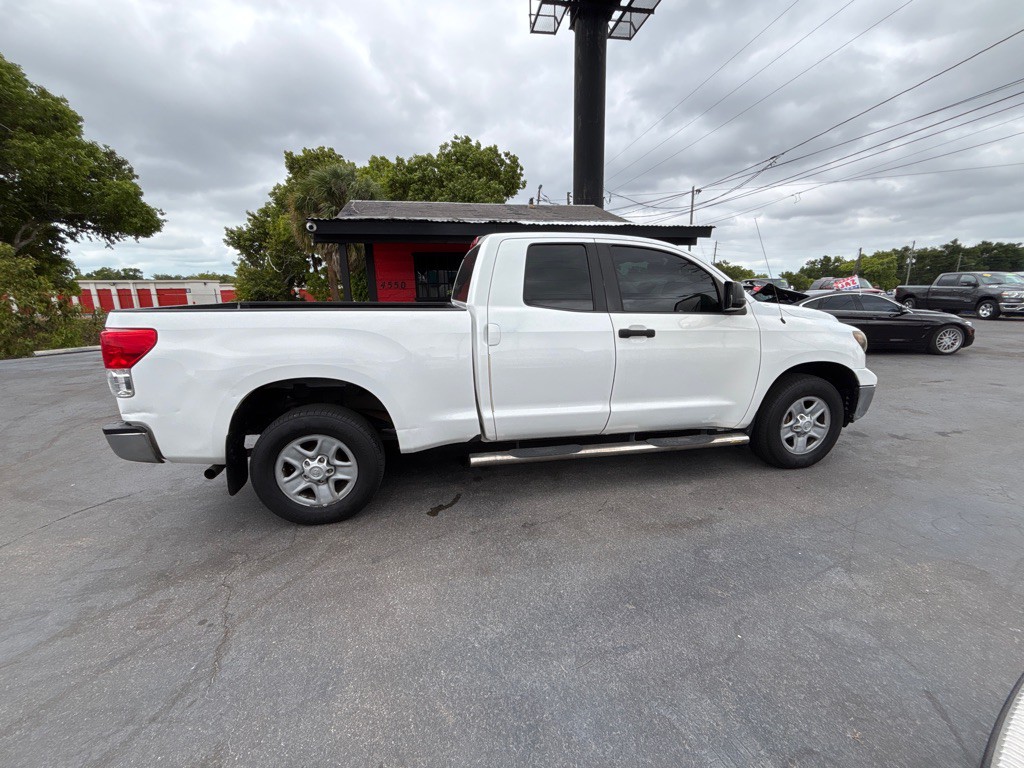 2013 Toyota Tundra Image 8