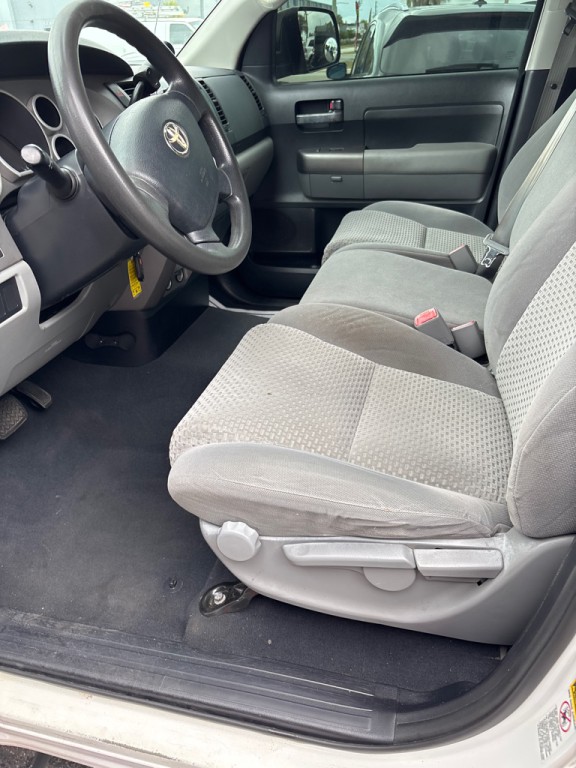 2013 Toyota Tundra Image 9