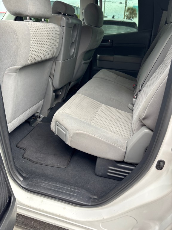 2013 Toyota Tundra Image 11