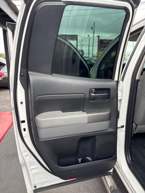 2013 Toyota Tundra Image 12