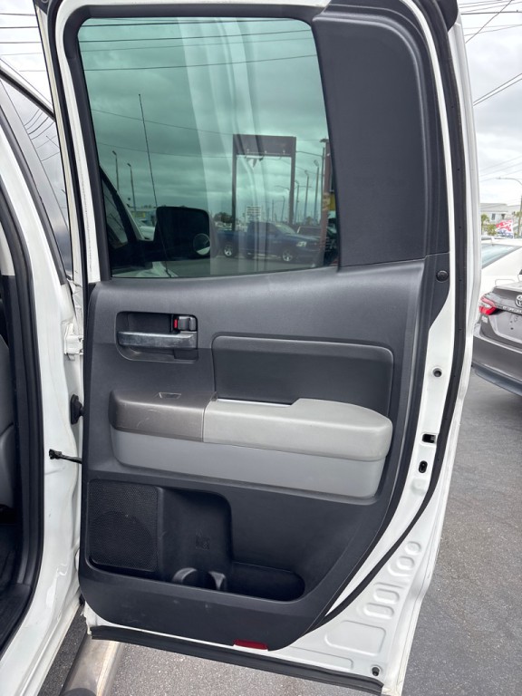 2013 Toyota Tundra Image 15