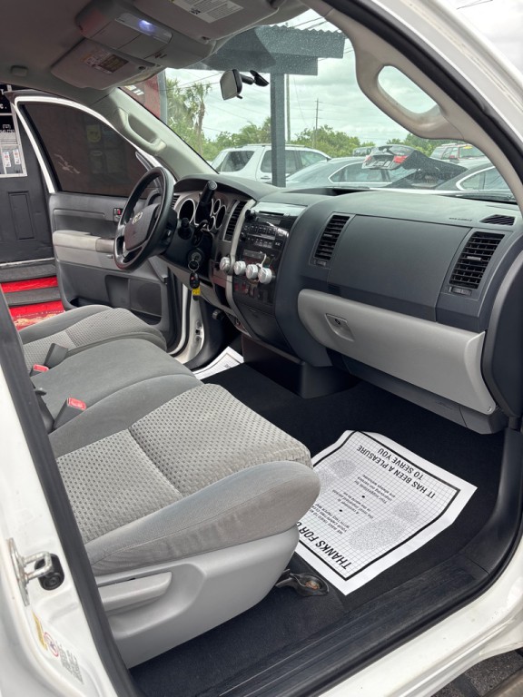 2013 Toyota Tundra Image 16