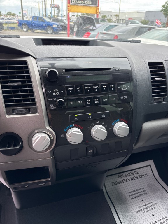 2013 Toyota Tundra Image 19