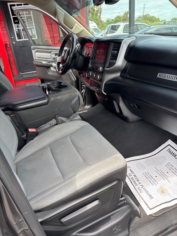 2019 RAM 1500 Image 17