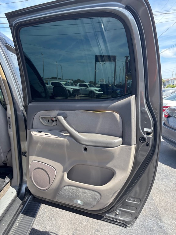 2005 Toyota Tundra Image 15