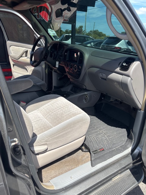 2005 Toyota Tundra Image 16