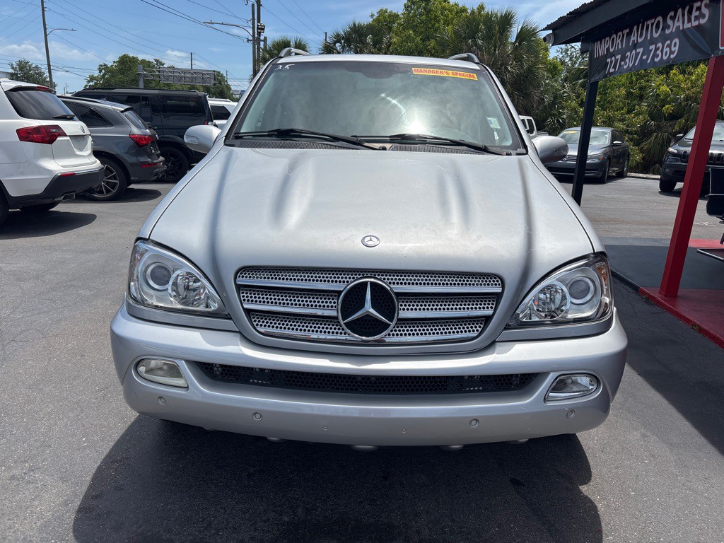 2005 Mercedes-Benz M-Class Image 2