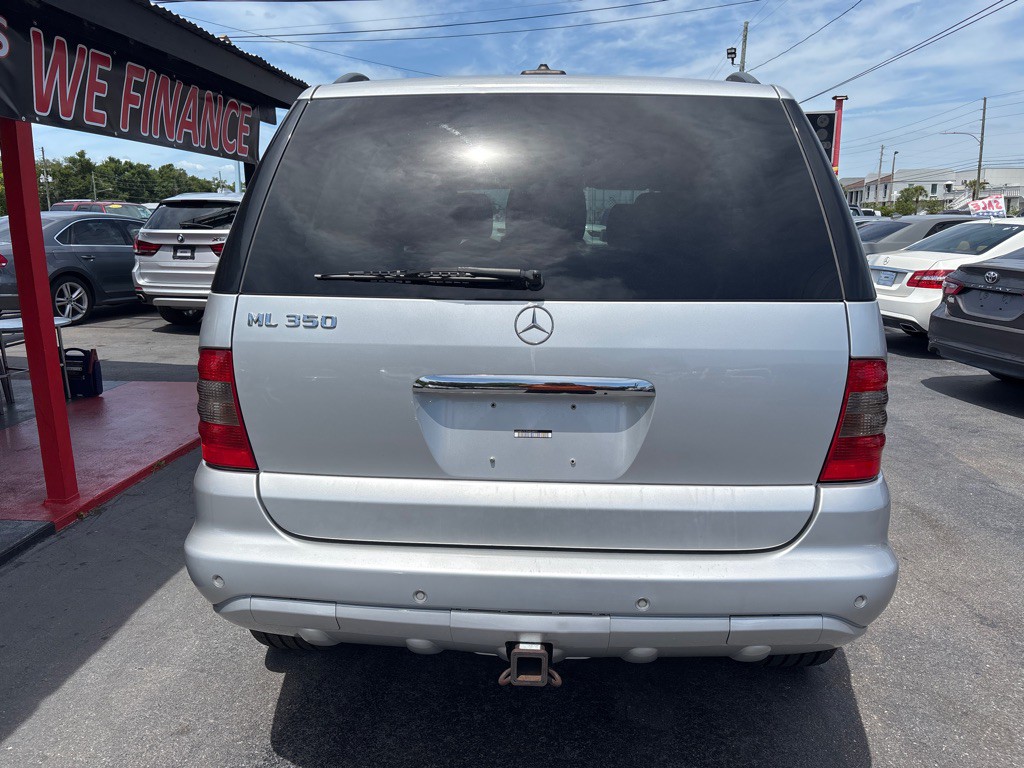 2005 Mercedes-Benz M-Class Image 6