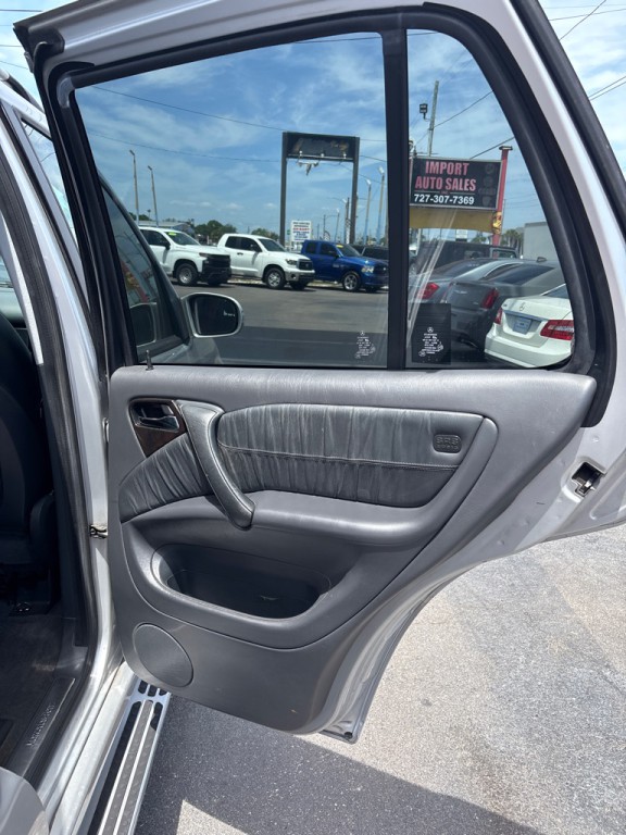 2005 Mercedes-Benz M-Class Image 15