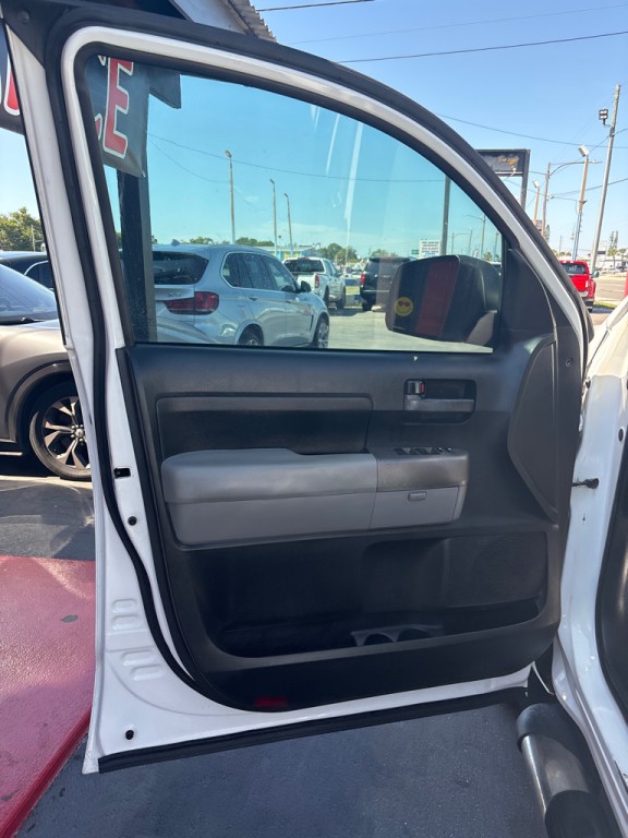 2012 Toyota Tundra Image 11