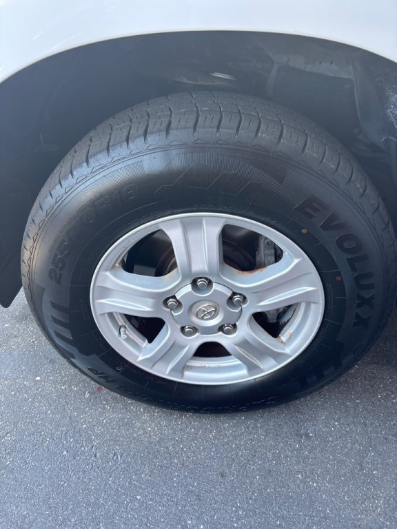 2012 Toyota Tundra Image 22