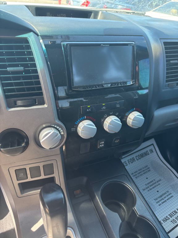 2012 Toyota Tundra Image 24