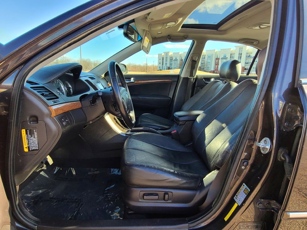 2009 Hyundai Sonata Image 8