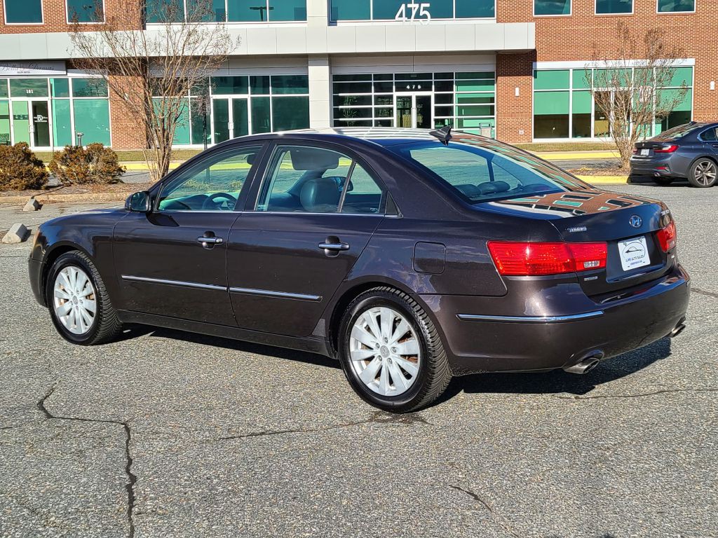 2009 Hyundai Sonata Image 32