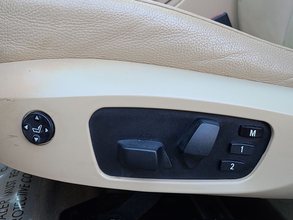 2007 BMW 3 Series Image 23