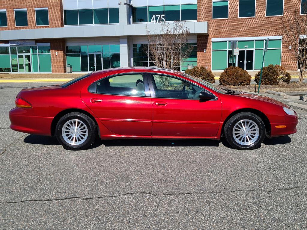 2002 Chrysler Concorde Image 5