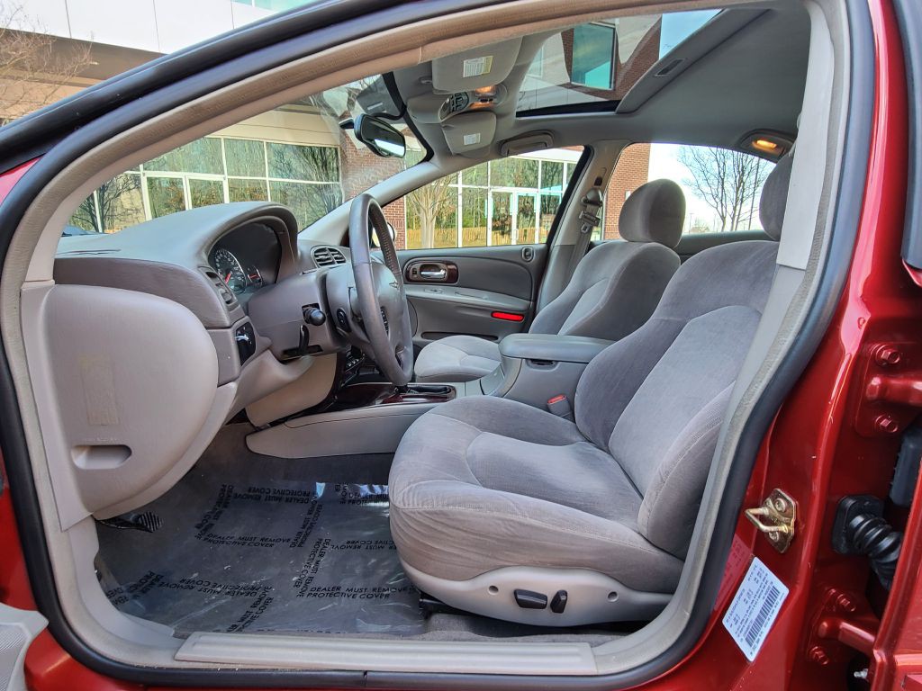 2002 Chrysler Concorde Image 19