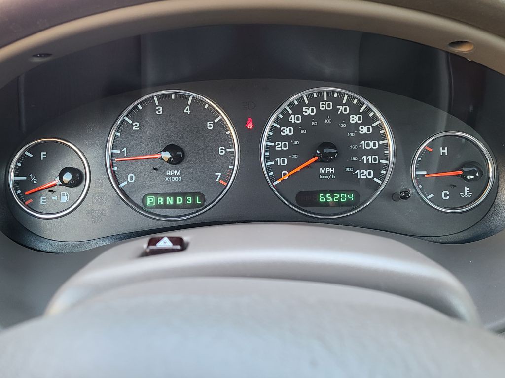 2002 Chrysler Concorde Image 42