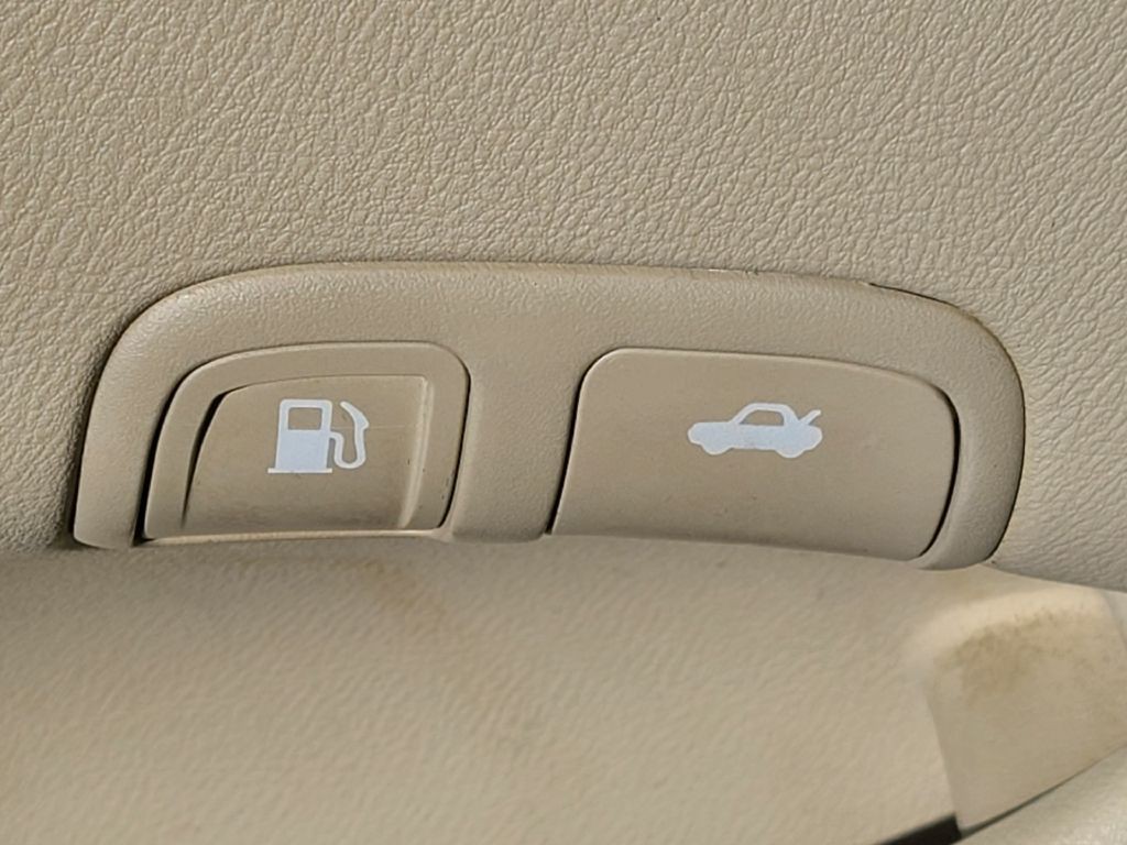 2006 Hyundai Azera Image 23